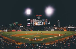 半岛体育-阿尔卡拉斯手感滚烫！利物浦爆冷屠拜仁，赛后一句话惊艳全场